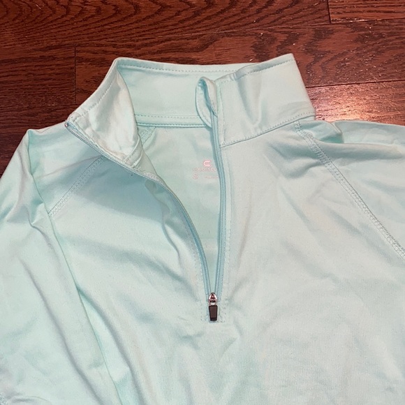 NWT exercise top - Picture 4 of 8